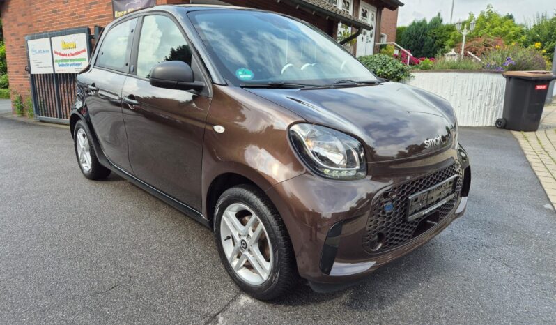 Smart ForFour Electric Drive EQ zu verkaufen full