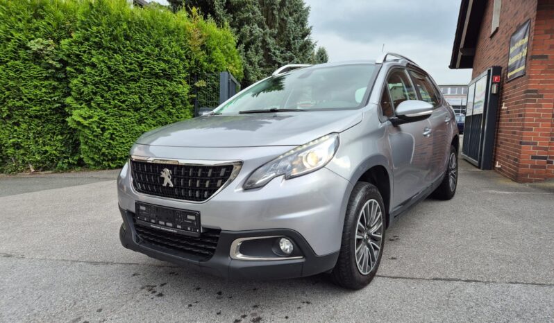 Gepflegter Peugeot 2008 Active zu verkaufen full